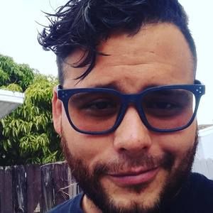 Meet your Posher, Juan